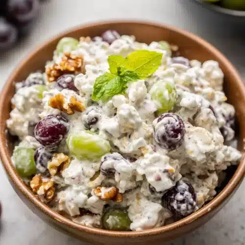 Old-Fashioned Creamy Grape Salad
